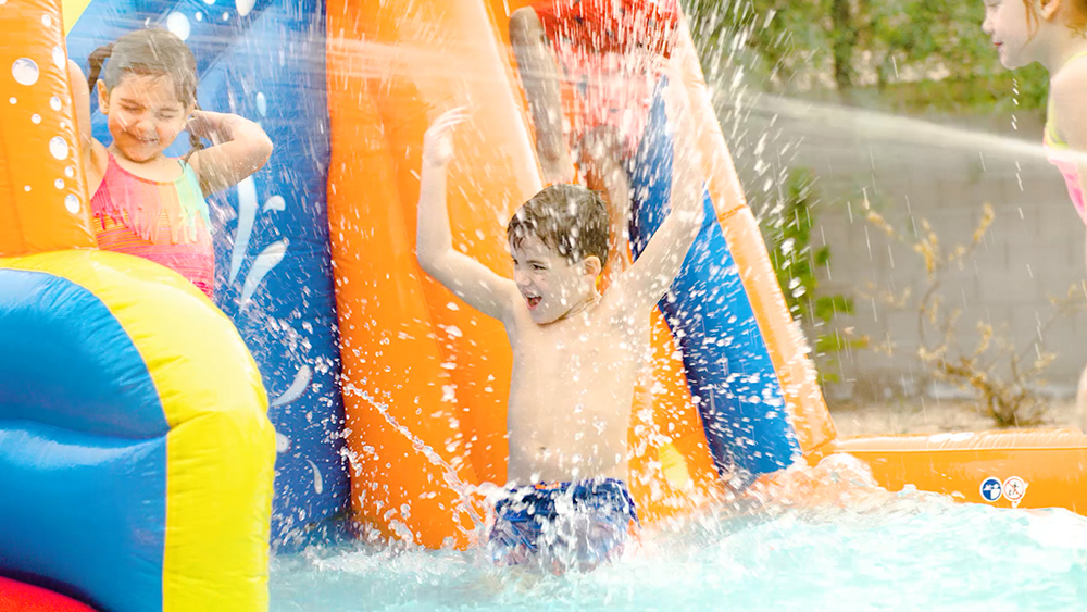 <small>Bestway® Splash on the Grass Party</small>