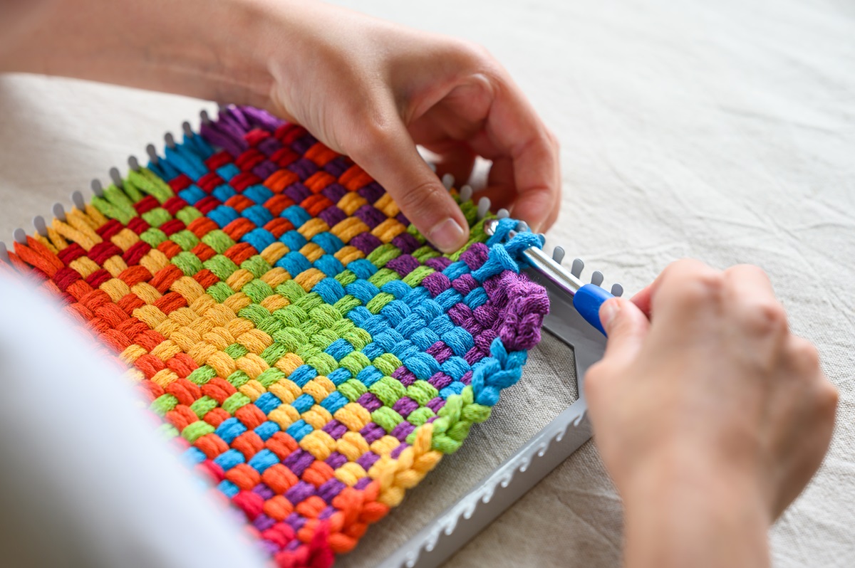 <small>Friendly Loom Crafting Party</small>