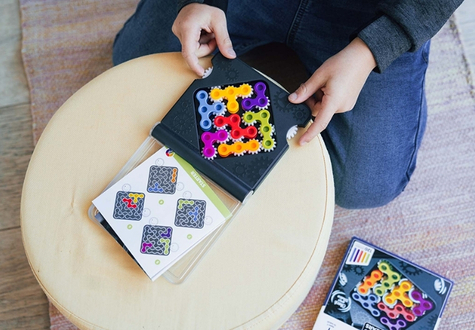 <small>SmartGames Portable Puzzle Party</small>