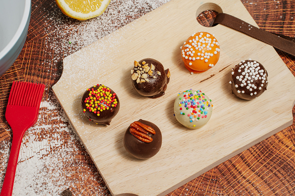 <small>Simon Says: Dessert Party</small>